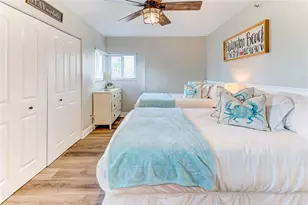 16332 Gulf Blvd, Redington Beach, FL 33708 - Photo 8