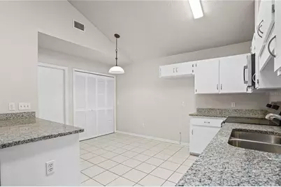 3819 Long Grove Lane, Port Orange, FL 32129 - Photo 10