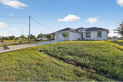 523 NW 26th Place, Cape Coral, FL 33993 - Photo 14