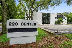 220 N Westmonte Dr, Altamonte Springs, FL 32714 - Photo 1