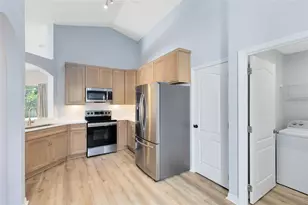 975 Cherry Valley Way, Orlando, FL 32828 - Photo 8