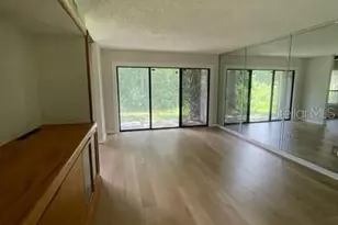 5466 Pine Creek Dr, Orlando, FL 32811 - Photo 10