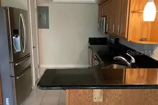 5466 Pine Creek Dr, Orlando, FL 32811 - Photo 12