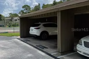 5466 Pine Creek Dr, Orlando, FL 32811 - Photo 16