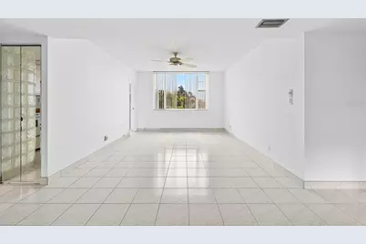 1820 New Palm Way #306, Boynton Beach, FL 33435 - Photo 6