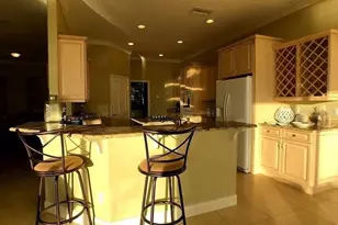 1647 Riverside Dr, Daytona Beach, FL 32117 - Photo 12