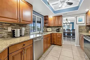 200 Belaire Ct, Punta Gorda, FL 33950 - Photo 10