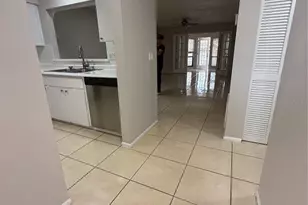 4320 Middlebrook Rd, Orlando, FL 32811 - Photo 2