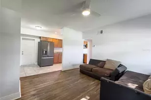 901 S Solandra Dr, Orlando, FL 32807 - Photo 4