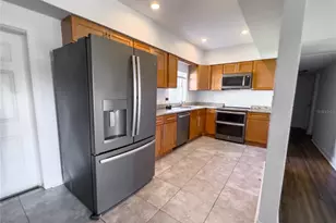 901 S Solandra Dr, Orlando, FL 32807 - Photo 12