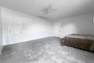 901 S Solandra Dr, Orlando, FL 32807 - Photo 20