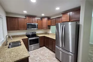 104 Augustus Point, Sanford, FL 32773 - Photo 2