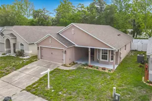 712 Spring Cavern Ave, Orange City, FL 32763 - Photo 4