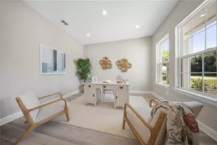 10199 Brocksport Cir, Gotha, FL 34734 - Photo 4