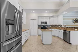 5306 Crane Hill Ct, Saint Cloud, FL 34771 - Photo 8