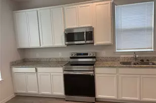 4600 Via Veneto Ct, Kissimmee, FL 34746 - Photo 4