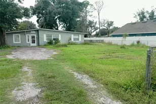 2422 Chase Ave, Sanford, FL 32771 - Photo 2