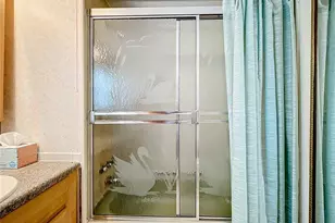 25933 Zinnia Ln, Astatula, FL 34705 - Photo 34