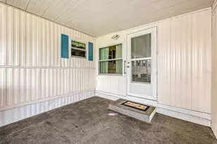 25933 Zinnia Ln, Astatula, FL 34705 - Photo 10