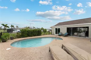 88 Oakland Hills Pl, Rotonda West, FL 33947 - Photo 38