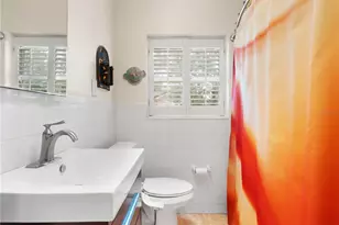 1632 Pinewood Dr, Orlando, FL 32804 - Photo 18