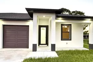 1041/1043 Albany Ave, Lehigh Acres, FL 33971 - Photo 2