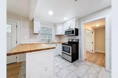 1121 49th Ave N, Saint Petersburg, FL 33703 - Photo 10