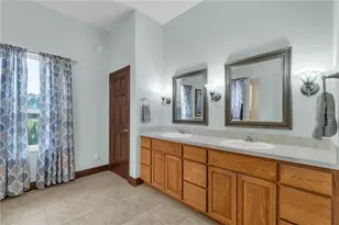 6027 Lake Lizzie Dr, Saint Cloud, FL 34771 - Photo 28