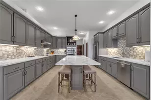 6027 Lake Lizzie Dr, Saint Cloud, FL 34771 - Photo 18