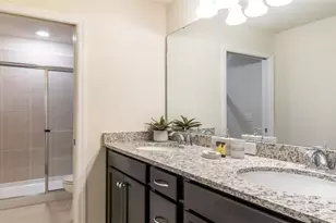 2303 Lelani Cir, Davenport, FL 33897 - Photo 24