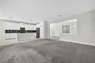 466 Brunswick Dr, Davenport, FL 33837 - Photo 4