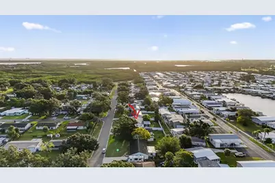 196 74th Avenue NE, Saint Petersburg, FL 33702 - Photo 32