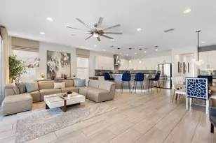 1036 Castle Pines Ct, Reunion, FL 34747 - Photo 2