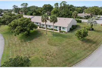 8111 Braddock Circle #6, Port Richey, FL 34668 - Photo 4