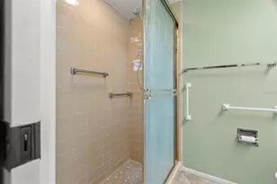 8111 Braddock Cir, Port Richey, FL 34668 - Photo 30