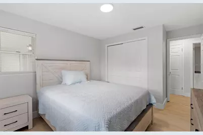 1073 Kenwood Drive, Dunedin, FL 34698 - Photo 22