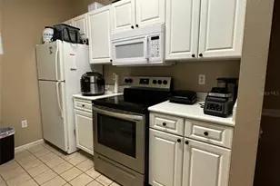 2013 Tizewell Cir, Orlando, FL 32837 - Photo 6