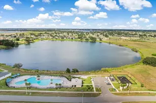 616 Vittorio Dr, Winter Haven, FL 33884 - Photo 24