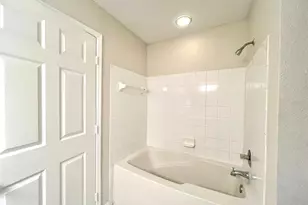 6360 Raleigh St, Orlando, FL 32835 - Photo 14
