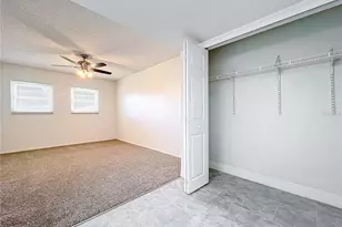 802 Sky Lake Cir, Orlando, FL 32809 - Photo 12