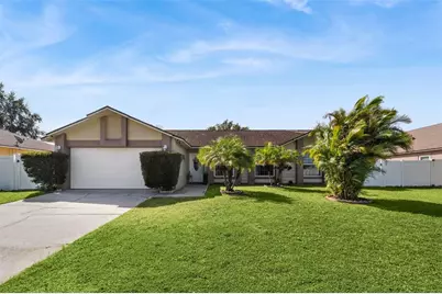 306 Medina Court, Kissimmee, FL 34758 - Photo 2