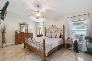 306 Medina Ct, Kissimmee, FL 34758 - Photo 10