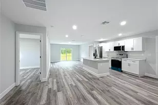 527 Marion Oaks Ln, Ocala, FL 34473 - Photo 2