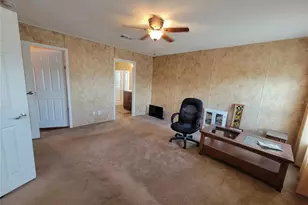 149 Paradise N, Leesburg, FL 34788 - Photo 20