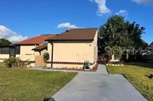 639 Golden Sunshine Cir, Orlando, FL 32807 - Photo 1