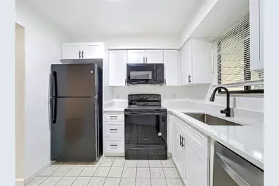 1736 Foxhall Circle #1736, Kissimmee, FL 34741 - Photo 12