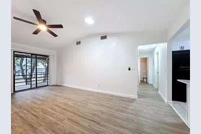 1736 Foxhall Circle #1736, Kissimmee, FL 34741 - Photo 4