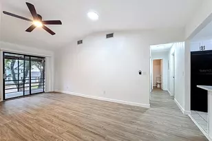 1736 Foxhall Cir, Kissimmee, FL 34741 - Photo 4