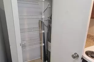 4136 Pershing Pointe Pl, Orlando, FL 32822 - Photo 4