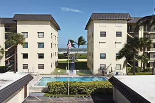 4570 Ocean Beach Blvd, Cocoa Beach, FL 32931 - Photo 42